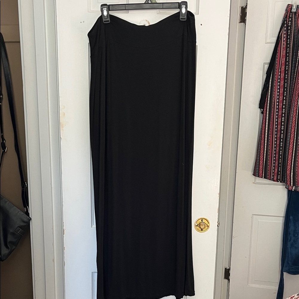 No Boundaries Classic Black Maxi Skirt